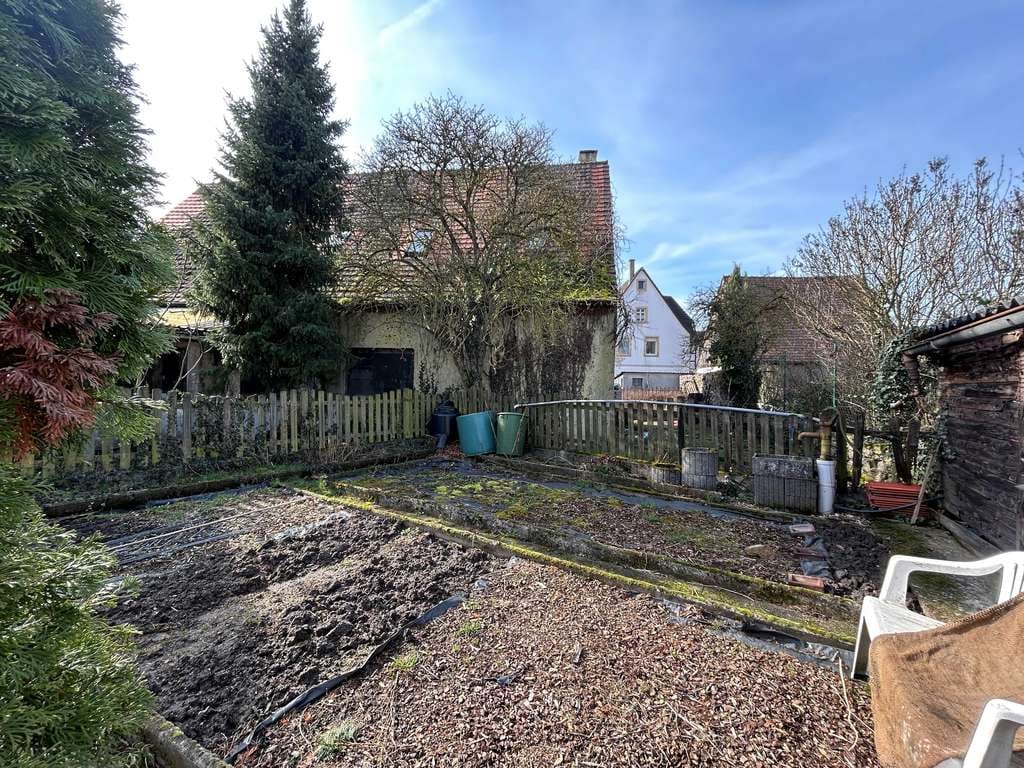 Immobilie in Dettenheim - Solides und gepflegtes Einfamilienhaus mit Garten - Bild 3