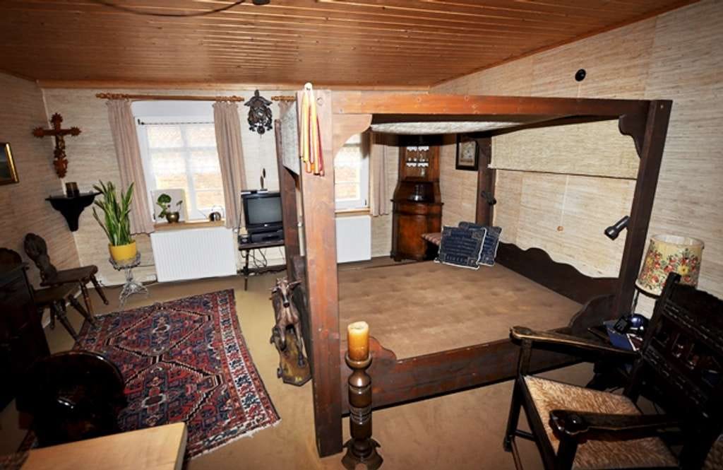Immobilie in Treuenbrietzen - Familien-Landhaus zum Leben mit Pferden in idyllischer Dorfmitte - Bild 3