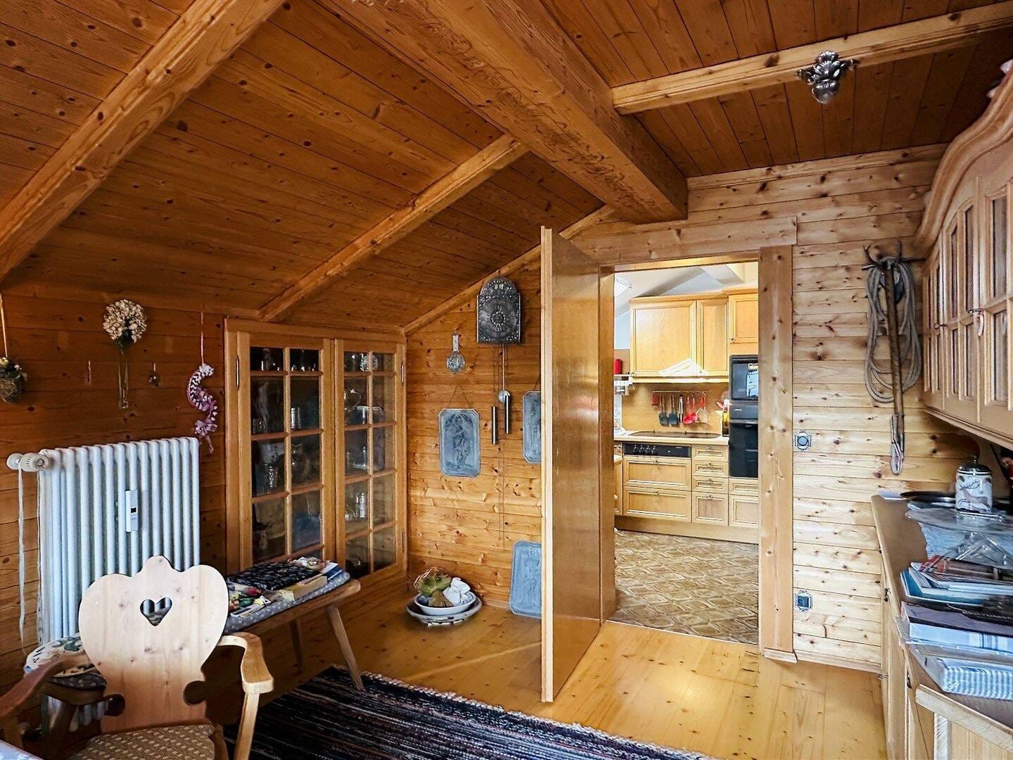 Immobilie in Neubeuern - Dachgeschosswohnung mit Südbalkon - Großzügig wohnen in Neubeuern - Bild 3