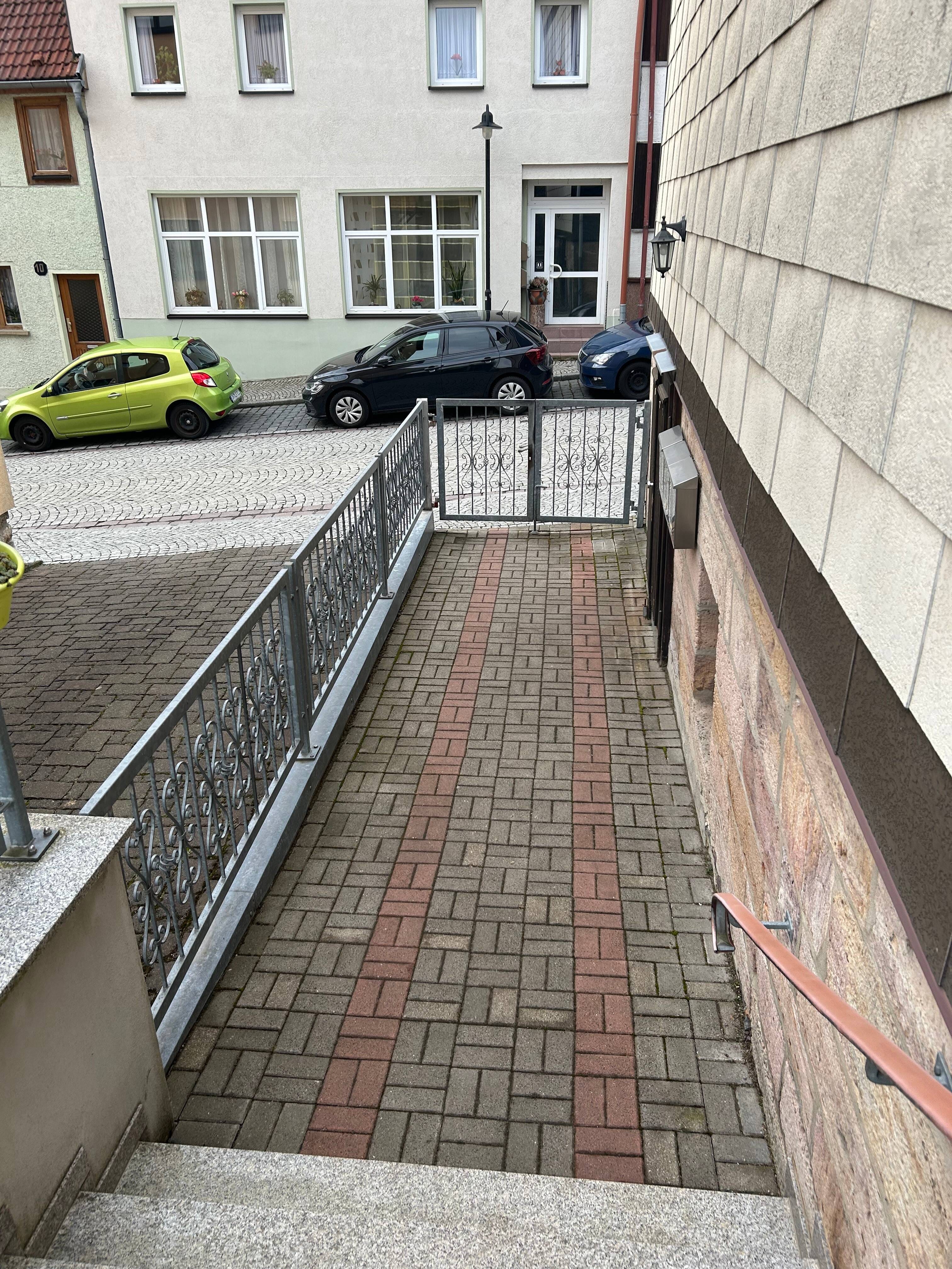 Immobilie in Ilmenau - Charmante 4-Raum-Wohnung im Herzen von Ilmenau – Ihr neues Zuhause erwartet Sie! - Bild 3