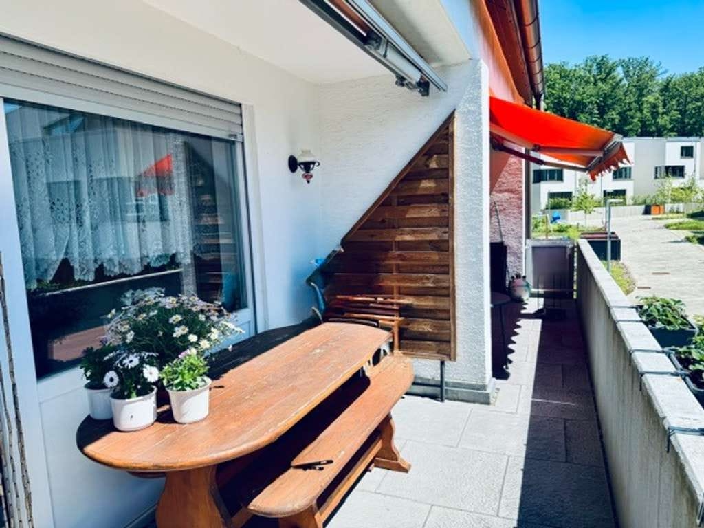 Immobilie in Leonberg - Großzügige 3-Zimmer-Wohnung mit zwei Balkonen - Bild 4