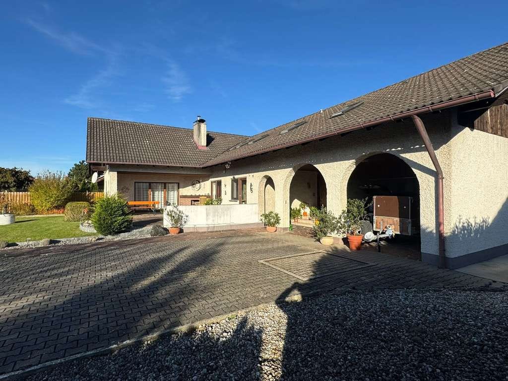 Immobilie in Klosterlechfeld - Sehr schönes großzügiges Haus in Klosterlechfeld - Top Lage - Bild 3