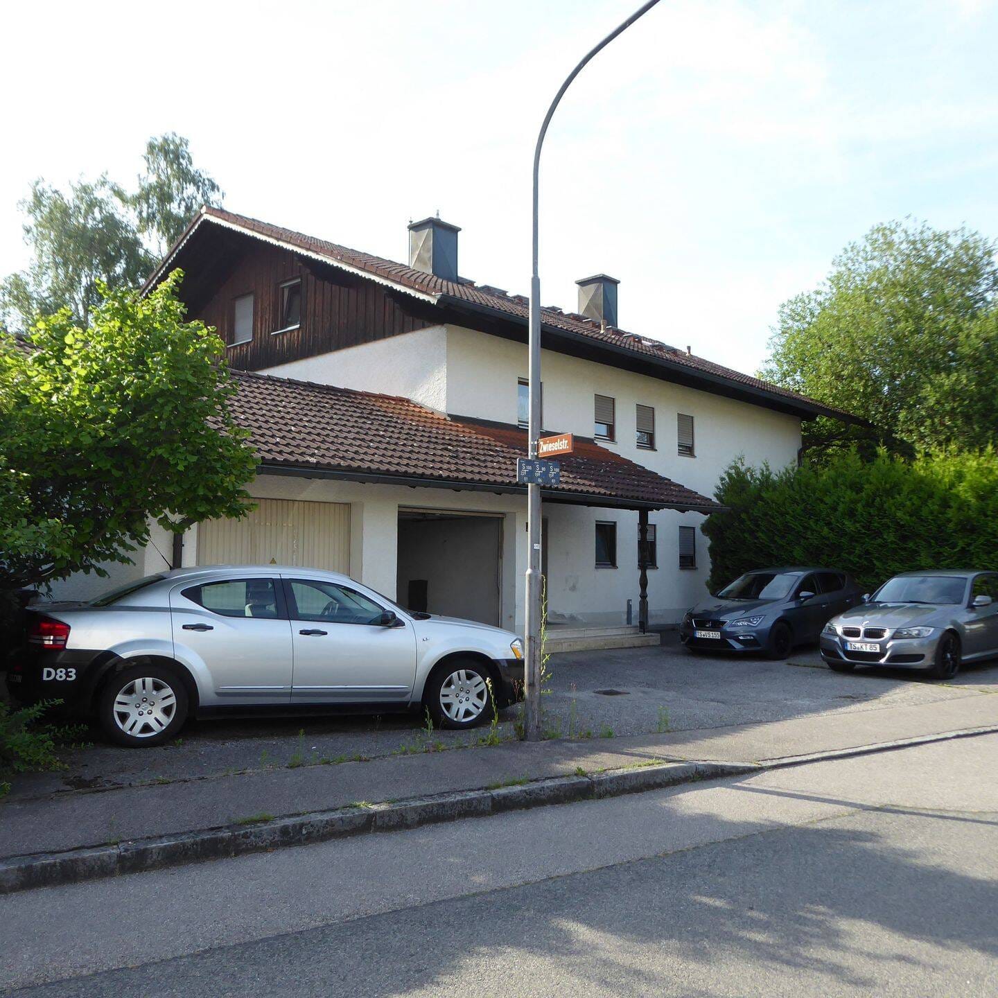 Immobilie in Waging am See - Sehr gepflegte 4 - Zimmer Wohnung mit Garage in Waging am See zu verkaufen ! - Bild 2