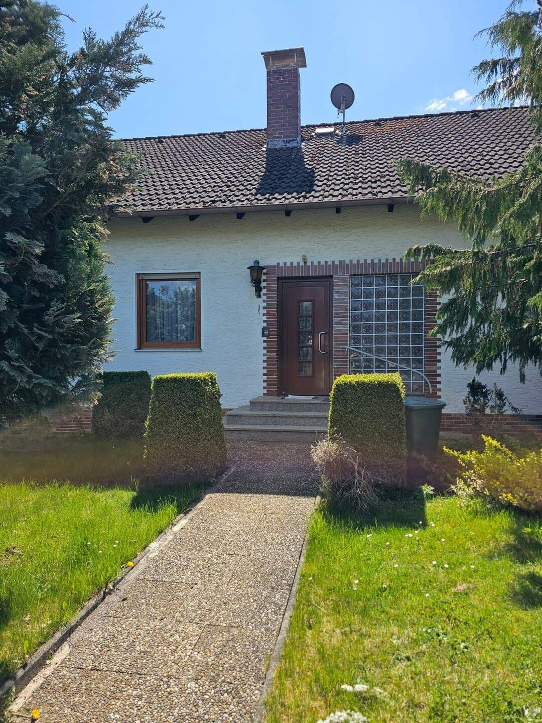 Immobilie in Ebermannsdorf - Einfamilienhaus mit Einliegerwohnung - Bild 0