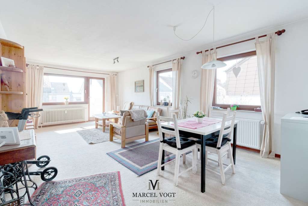 Immobilie in Wolfschlugen - Stilvolle Zweizimmerwohnung mit Balkon und Garage – Ihr neues Zuhause zum Wohlfühlen - Bild 0