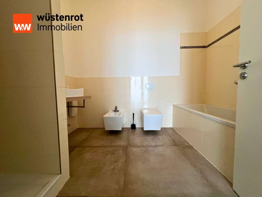 Immobilie in Idstein - Wie ein eigenes Haus – Gesamter Anbau (BJ 2017) mit Dachterrasse & privatem Innenhof... - Bild 4