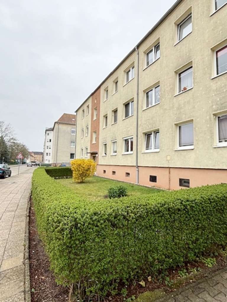 Immobilie in Weißenfels - Kapitalanlage oder Eigennutzung – 3-Raum-Eigentumswohnung mit Balkon in Weißenfels - Bild 3