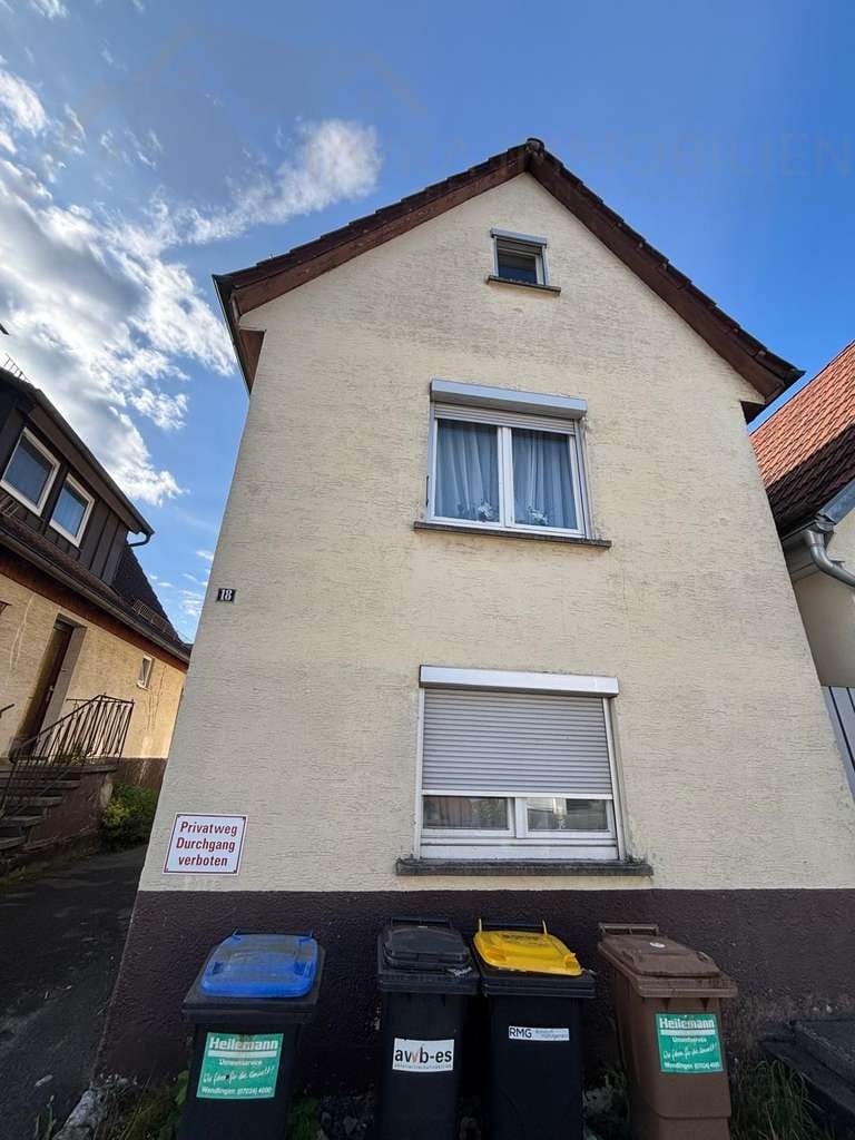 Immobilie in Notzingen - Provisionsfrei!!
Einfamilienhaus in Notzingen zu Verkaufen - Bild 2