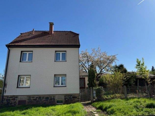 Immobilie in Weida - LOS GEHTS IN 2026! EFH mit Potential und flexibler Grundstücksgröße-ca.750m²-variabel-bis 3300m², gut für Kleintierhaltung & Bio-Gärtner! - Bild 0