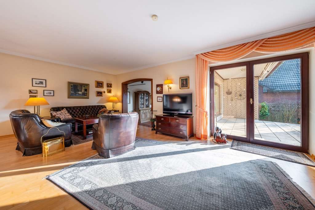 Immobilie in Tremsbüttel - Natur pur in Tremsbüttel: Ihr Traumhaus am Waldrand - Bild 2
