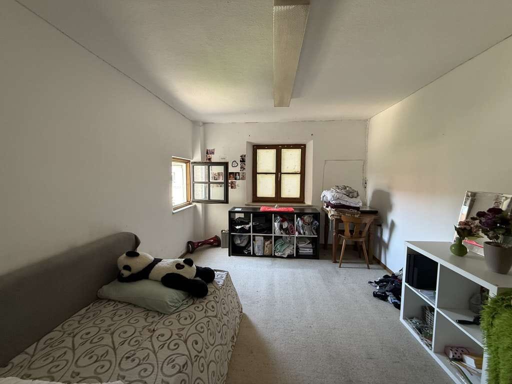 Immobilie in Laufen - Warum "nur" eine Wohnung, wenn ein ganzes Haus möglich ist? - Charme, Substanz und Renditechance! - Bild 2