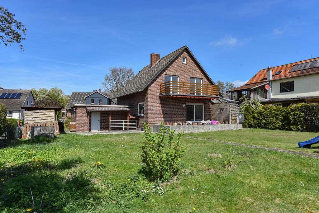 Immobilie in Wietzendorf - EFH mit Kamin, Balkon, Terrasse & Doppelgarage in Sackgassenlage** - Bild 3