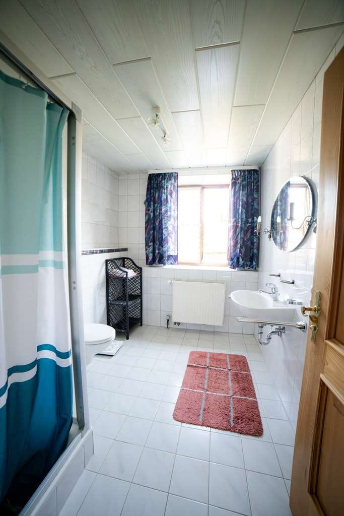 Immobilie in Edling - Erdgeschosswohnung mit Nebengebäude und großem Garten - Bild 4