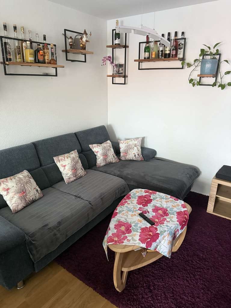 Immobilie in Erligheim - Ein Traum für Gartenliebhaber - Hochwertige 3 Zi.-EG Wohnung mit Nolte Einbauküche und tollem Garten - Bild 3