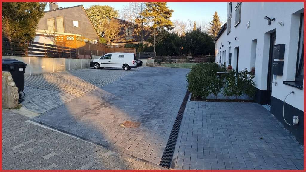 Immobilie in Ober-Olm - Saniertes MFH mit 7 Wohneinheiten, 8 Kfz-Stellplätzen und 1 Garage in Ober-Olm zu verkaufen - Bild 2