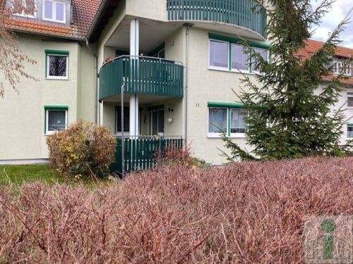 Immobilie in Doberschau-Gaußig - Dobruša-Huska - Ein Angebot für Kapitalanleger! Vermietete 3-Raum-Wohnung mit Balkon und PKW-Stellplatz in 02692 Doberschau zu verkau... - Bild 0