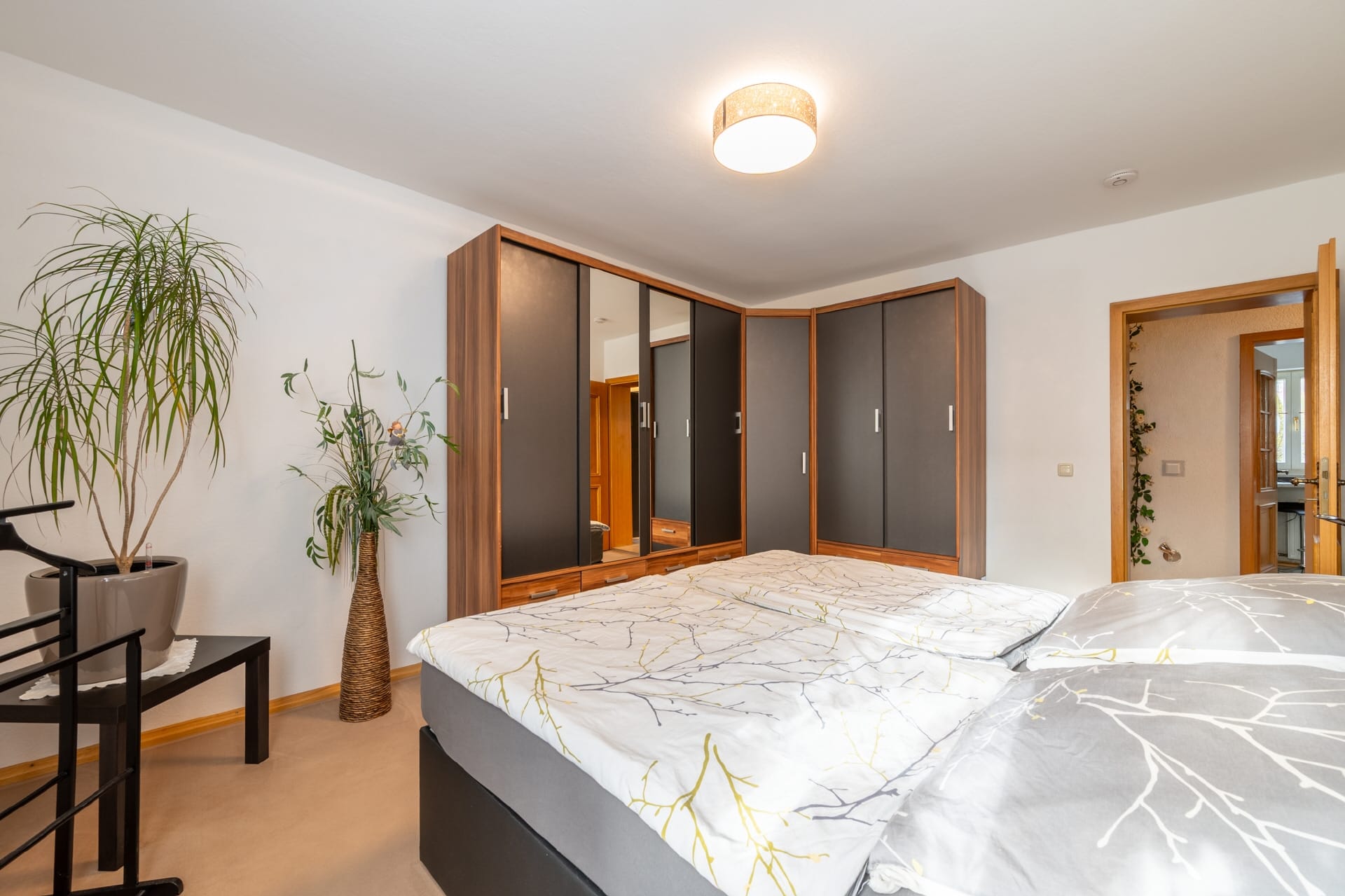 Immobilie in Hohenbrunn - AIGNER - Gepflegte und gut geschnittene 3 Zimmer Wohnung als Kapitalanlage im Herzen Ottobrunns! - Bild 4