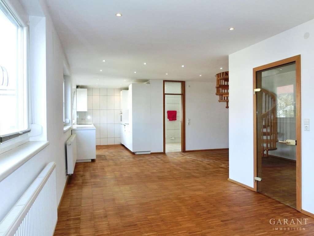 Immobilie in Deizisau - Erstbezug nach Sanierung! Großzügige Doppelhaushälfte mit Gartenanteil, Garage und Dachterrasse - Bild 3
