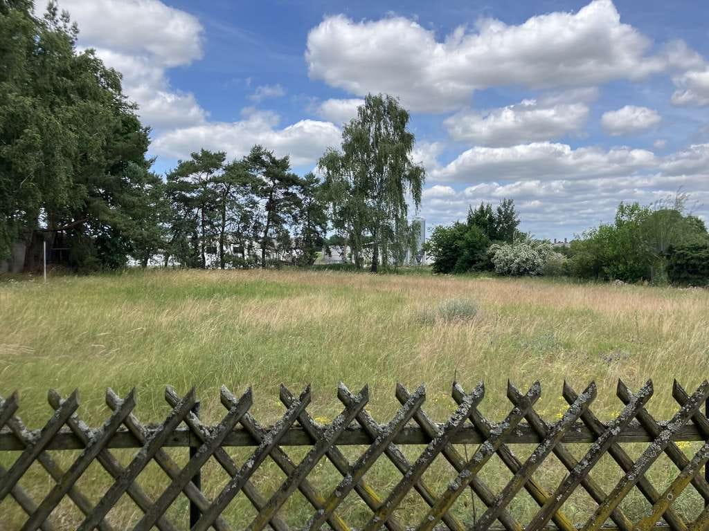 Immobilie in Vielitzsee - Historischer Gutshof mit über 6 HA Land, Nebengebäuden und Scheunen in idyllischer Lage - Bild 4
