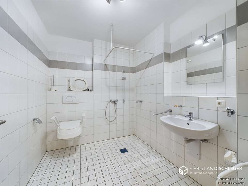 Immobilie in Wiesenfelden - Kapitalanlage in Wiesenfelden – barrierefreie Seniorenwohnung mit Balkon - Bild 3