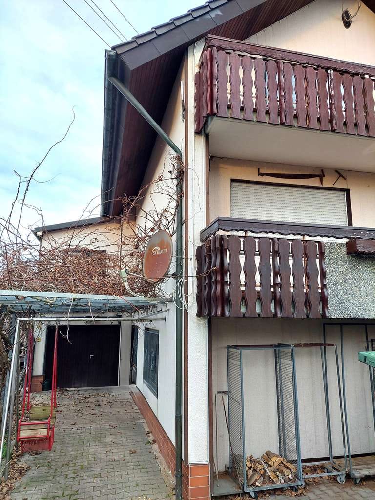 Immobilie in Rudersberg - *Mach was draus!* Zweifam.-Haus mit Aussicht! Ruhige Lage, Garten, Hobbyraum u. Garagen! - Bild 2