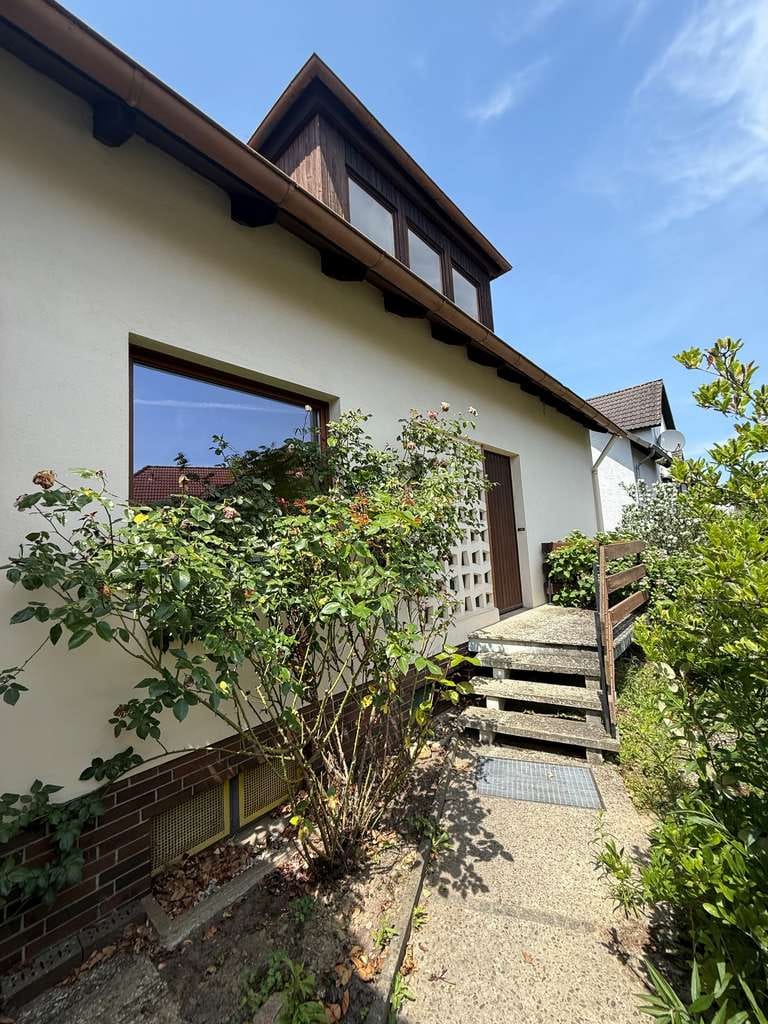 Immobilie in Wendeburg - Einfamilienhaus direkt im schönen Wendeburg - Bild 0