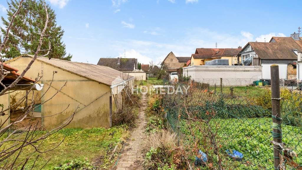 Immobilie in Neuhofen - Wohnen und Arbeiten auf einem großzügigen Grundstück mit vielseitigen Entwicklungschancen - Bild 3