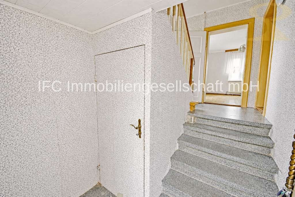 Immobilie in Kemberg - Einfamilienhaus mit Nebengelass, Garage und großem Grundstück in Kemberg OT Dorna - Bild 4