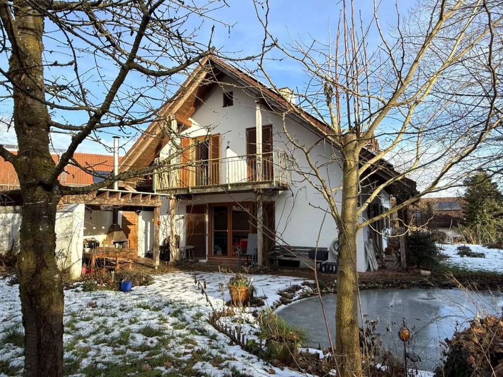 Immobilie in Haag an der Amper - Charmantes Einfamilienhaus mit Weitblick ins Grüne - Bild 1