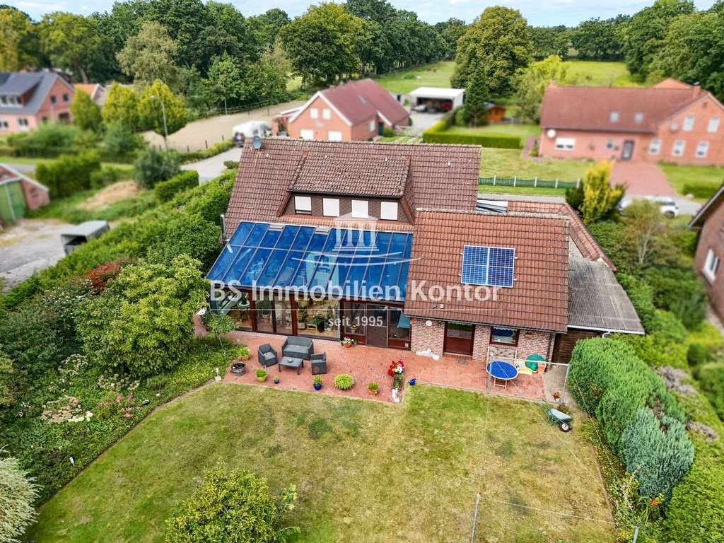 Immobilie in Brinkum - Naturparadies! Gr. Einfamilienhaus mit Garage, Wintergarten, Gartenanlage in ruhiger Wohnlage - Bild 1