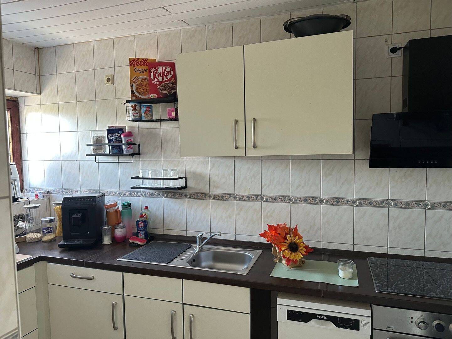 Immobilie in Schiffweiler -  Wannemacher Immobilien **** Einfamilienhaus in einer zentralen Lage von Schiffweiler-Heiligenwald **** - Bild 2