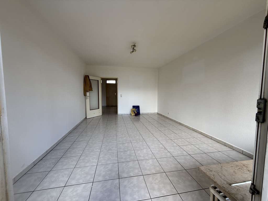 Immobilie in Sandhausen - Gepflegte 1-Zimmer-Wohnung mit großzügiger Loggia und Stellplatz - Bild 3