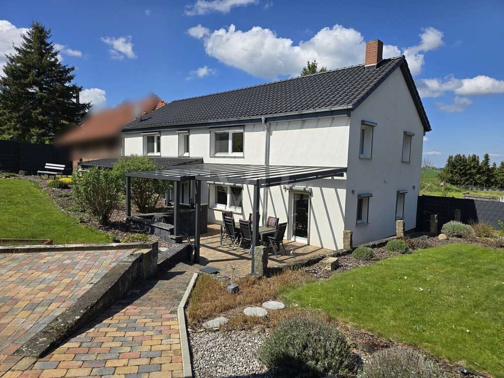 Immobilie in Vahlberg - Saniertes Einfamilienhaus mit großzügigem Garten für entspanntes Wohnen - Bild 1