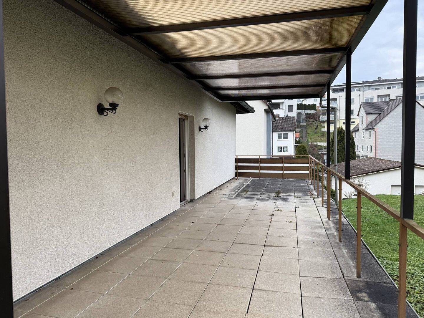Immobilie in Melsungen - Immobilienpaket. Wohn- und Geschäftshaus + Einfamilienhaus mit 4 Garagen in Melsungen. - Bild 3