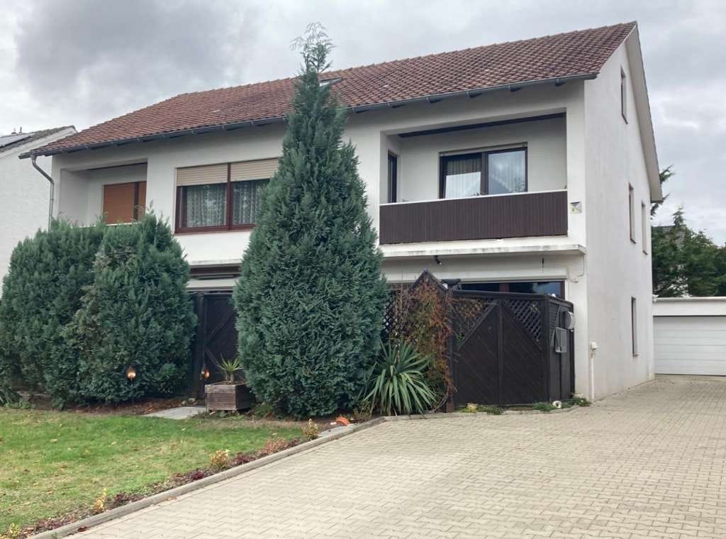 Immobilie in Espelkamp - Großzügiges Zweifamilienhaus in Gestringen – perfekt für Großfamilien oder Kapitalanleger - Bild 0
