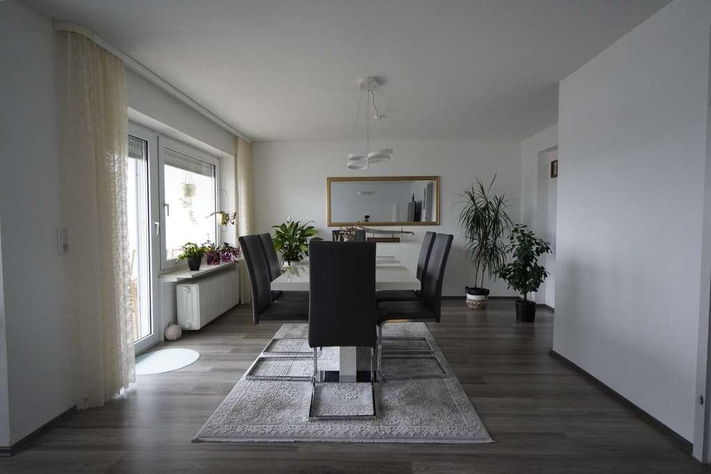 Immobilie in Munderkingen - Ihr neues Zuhause in Munderkingen - Stil, Komfort und Fernblick! - Bild 3
