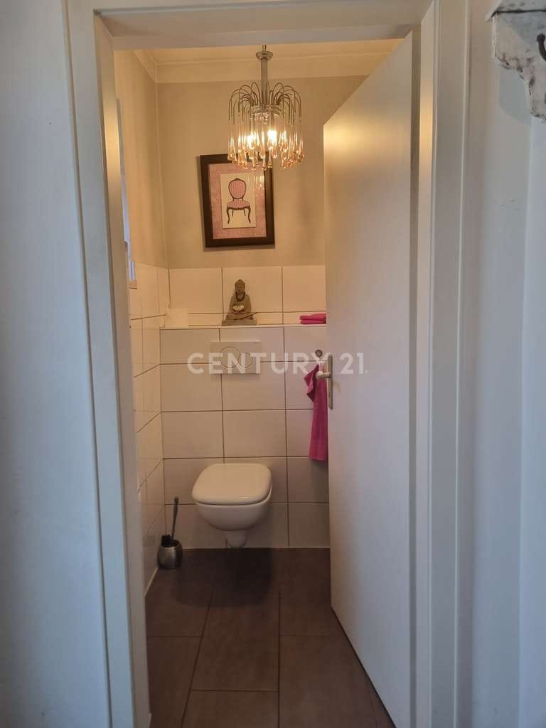 Immobilie in Hebertsfelden - Haus statt Wohnung: Ruhe und Idylle fußläufig zur Rott mit Blick ins Grüne und Bauplatz inklusive! - Bild 4