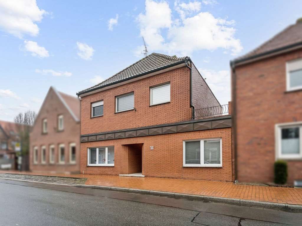 Immobilie in Heek - Charmantes Einfamilienhaus mit Einliegerwohnung für Kapitalanleger in Heek-Nienborg - Bild 0