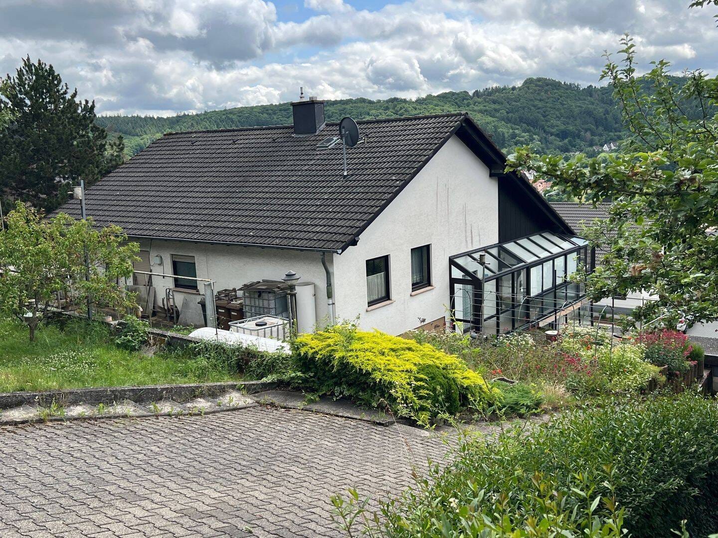 Immobilie in Hochstetten-Dhaun - Top-Gelegenheit! Einfamilienhaus mit Einliegerwohnung in Hochstetten-Dhaun zu verkaufen. - Bild 0