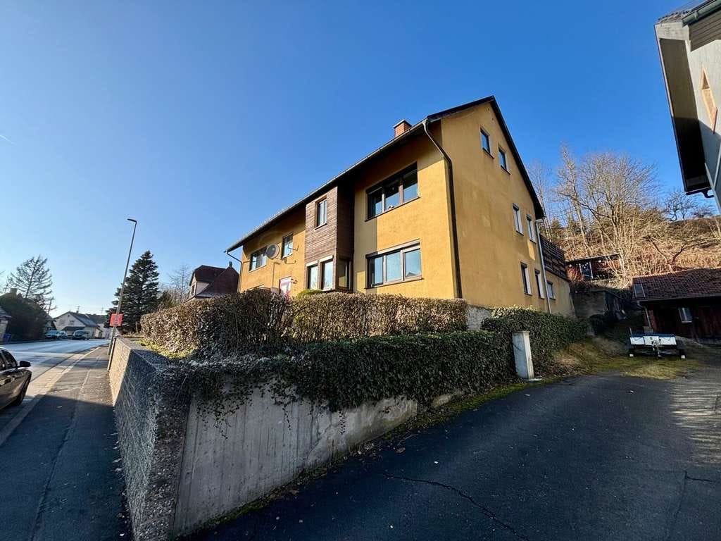 Immobilie in Untersteinach - Großzügige, ebenerdige 4-Zimmer-Wohnung mit Potential in Untersteinach - Bild 2