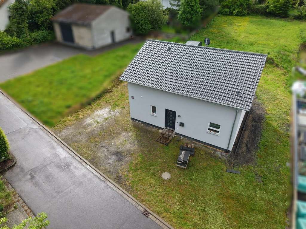 Immobilie in Kollig - Großzügiges Grundstück in ruhiger Ortsrandlage – junge Immobilie mit Erdwärmepumpe! - Bild 4