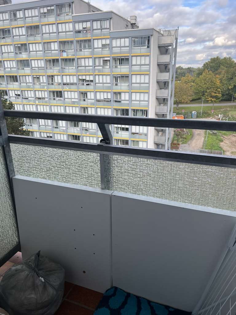 Immobilie in Germersheim - Derzeit noch vermietet: gepflegte 2 - Zimmer - Wohnung mit 2 Balkonen in zentraler Wohnlage - Bild 1