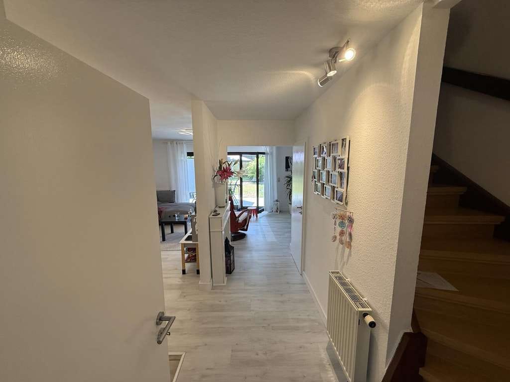 Immobilie in Forstern - Schönes modernes Reihenhaus mit Garten und vielen Highlights  - Bild 3