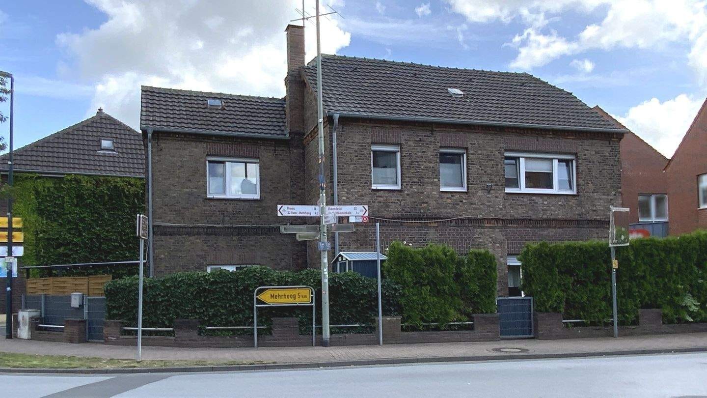 Immobilie in Hamminkeln - Zweifamilienhaus im Stadtkern von Hamminkeln - Bild 2