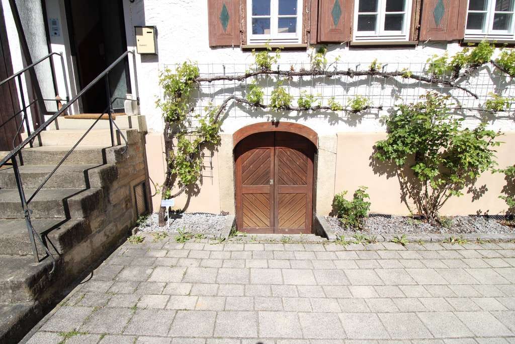 Immobilie in Neckartailfingen - Familienglück: Wunderschönes Bauernhaus teilweise saniert mit Scheune und viel Platz - Bild 1