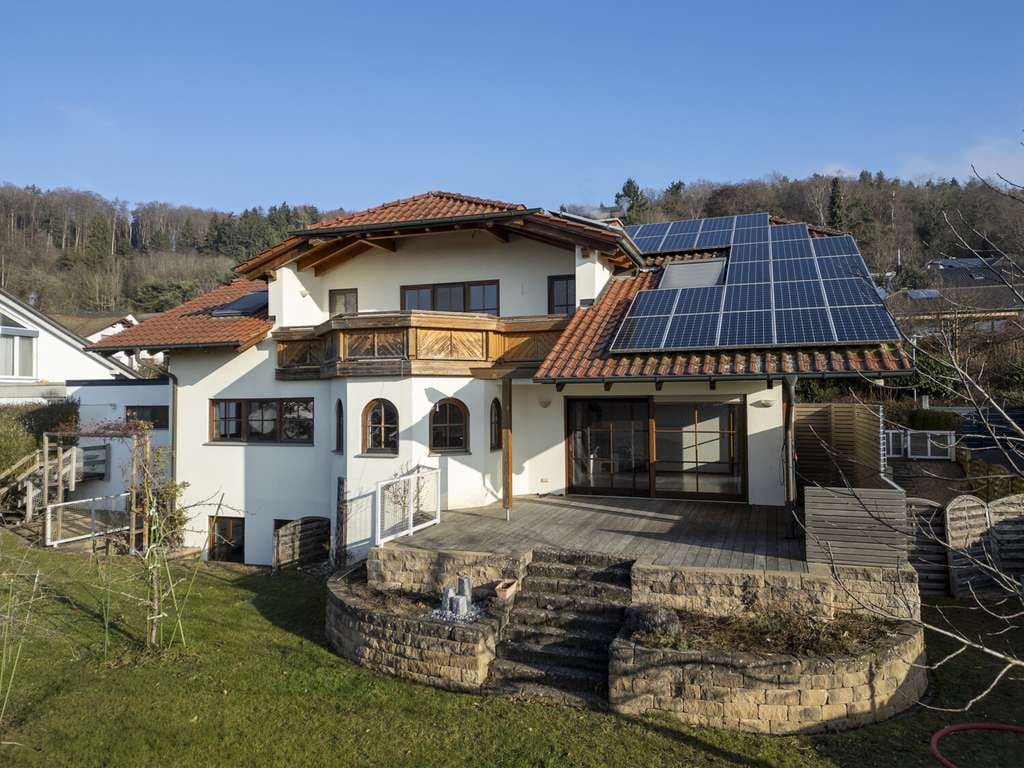 Immobilie in Steißlingen - Traumhaus für eine große Familie - Bild 2