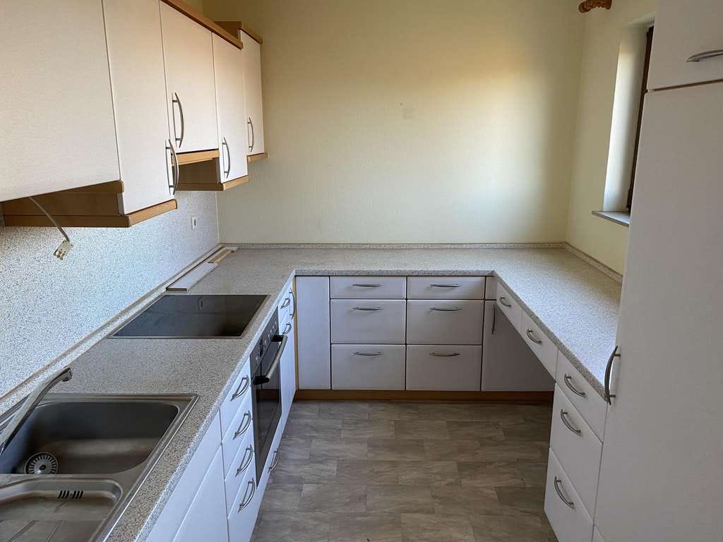 Immobilie in Leinfelden-Echterdingen - Seniorengerecht 3,5 Zimmer-Wohnung mit Aussicht - Bild 3