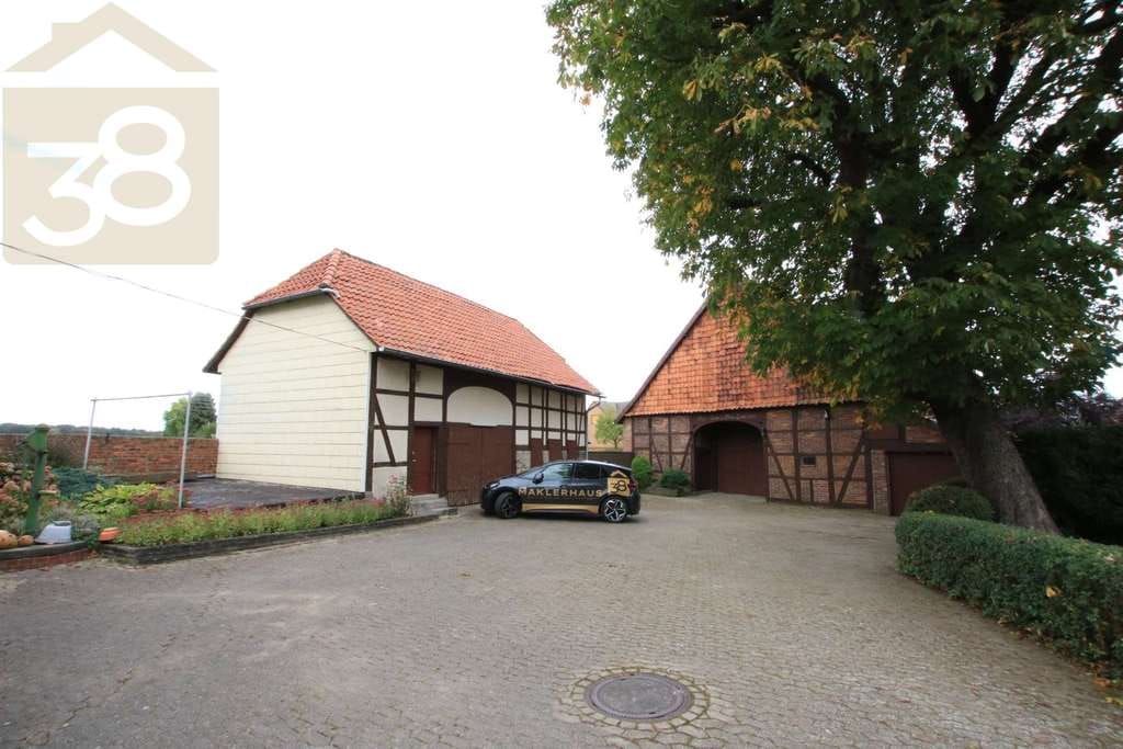 Immobilie in Lehre - Zweifamilienhaus mit 3.000 m² Grundstück und Scheune! Meine Immobilie = Mein Partner! - Bild 3