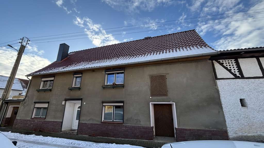 Immobilie in Wegeleben - Ländlicher Charme mit Potenzial - Bild 1