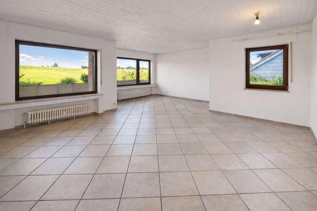 Immobilie in Mettmann - Mettmann-Metzkausen: Panorama & Privatsphäre – 3-Zimmer-Wohnung mit zwei großen Balkonen - Bild 2